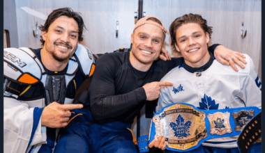 "A Cowboy & his belt 🤠" Cowan Celebrates His First NHL Goal With His Second Belt