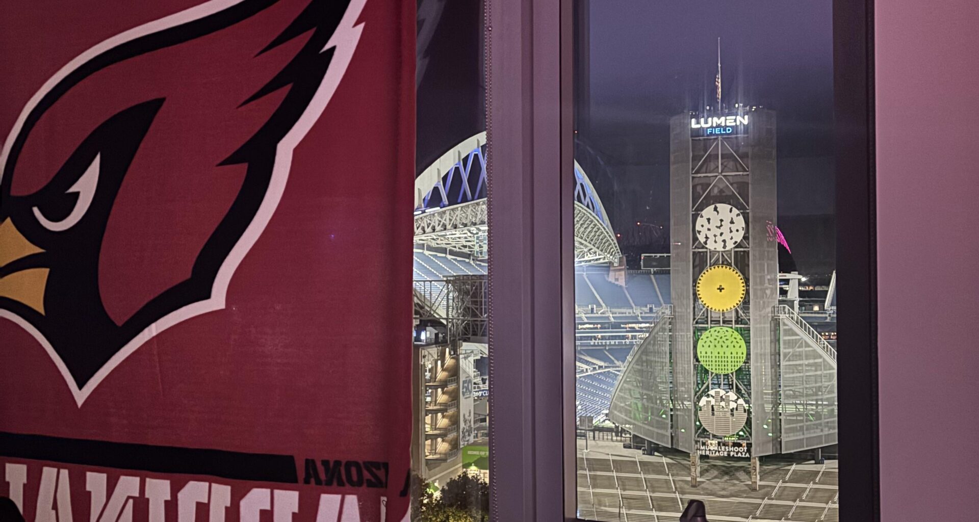 The Vibe we’re on all day today, imma have this and a smaller one in my room all day in case yall see it