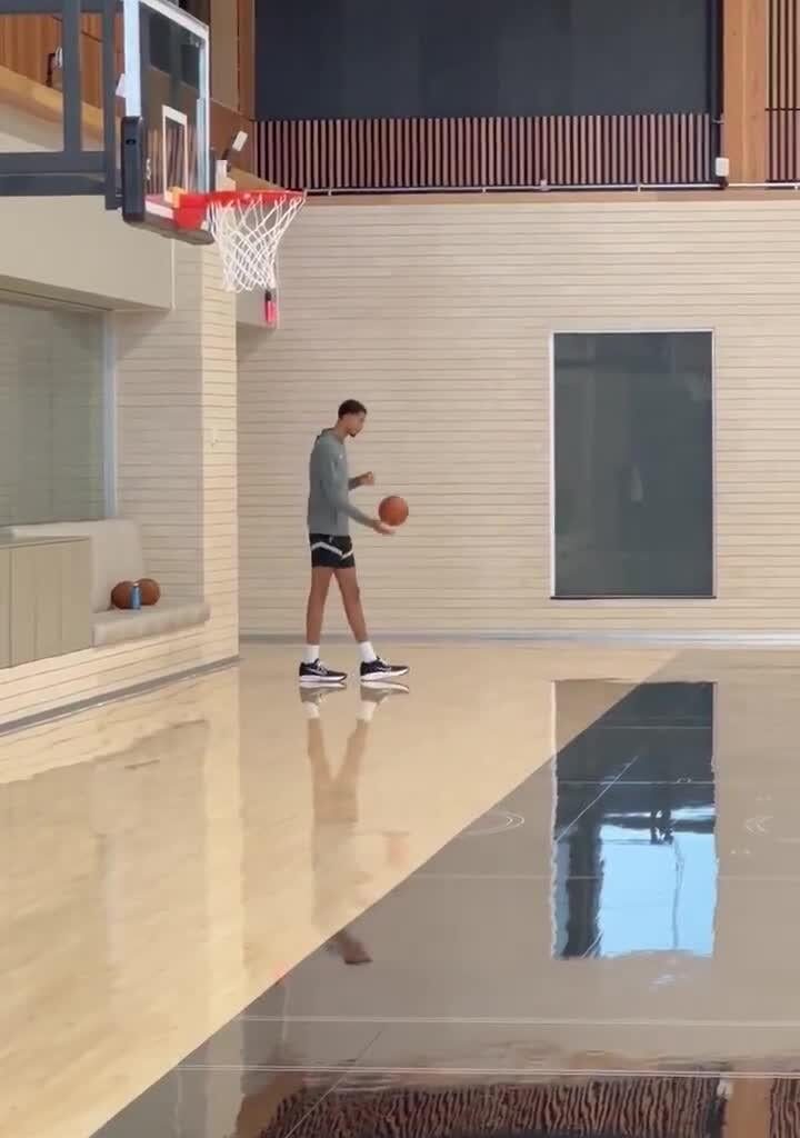 That feeling when everyone else is playing but you weren’t picked