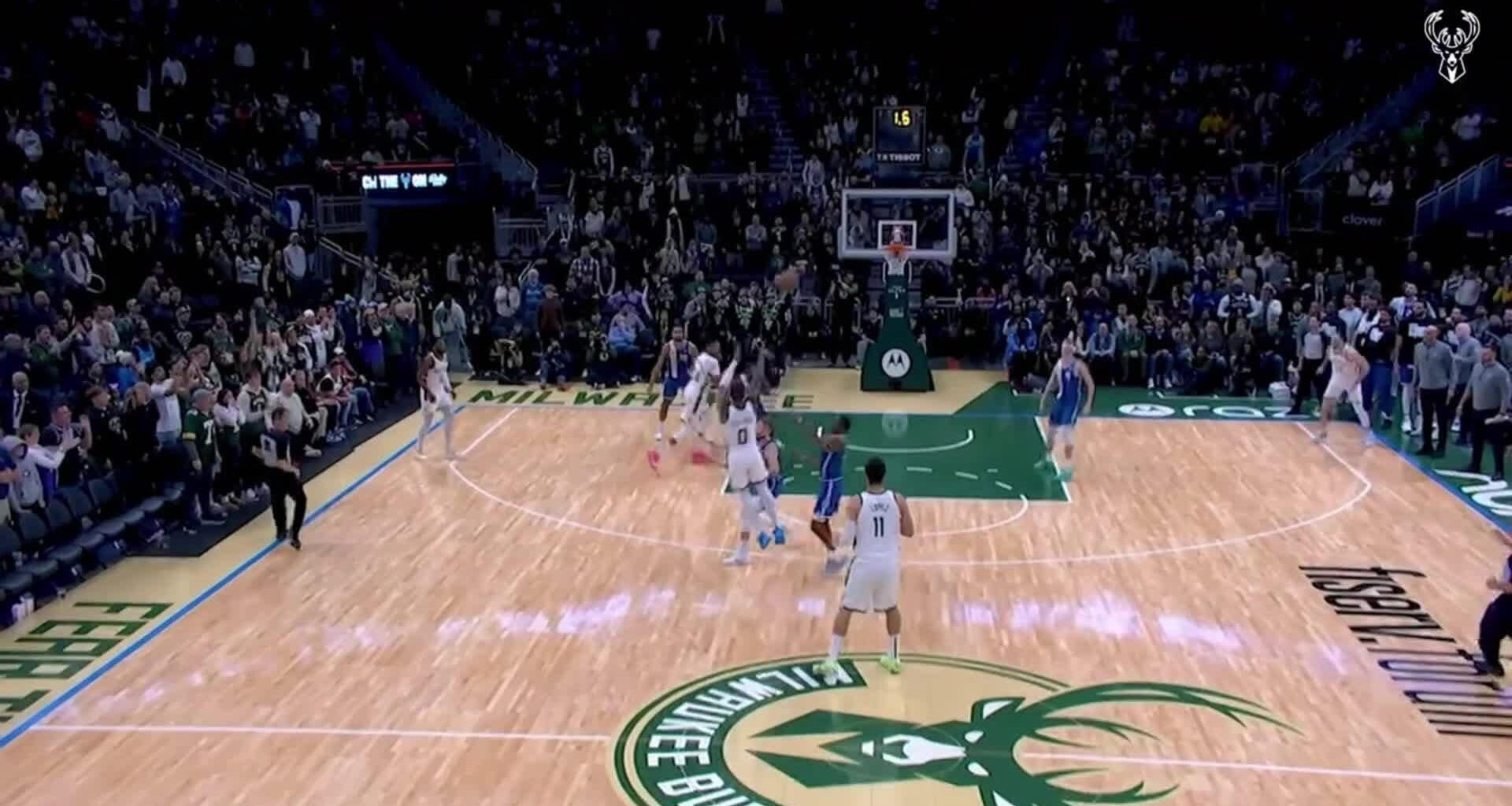 [Highlight] Milwaukee Bucks with a tribute video for Damian Lillard, shown during the first timeout of the game. "Thank you Damian Lillard"