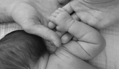 Dansby and Mallory Swanson welcome their newborn baby girl, Josie James Swanson