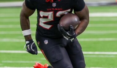 “We are gonna feed him a bigger load.”- Demeco Ryans on Woody Marks 🤘