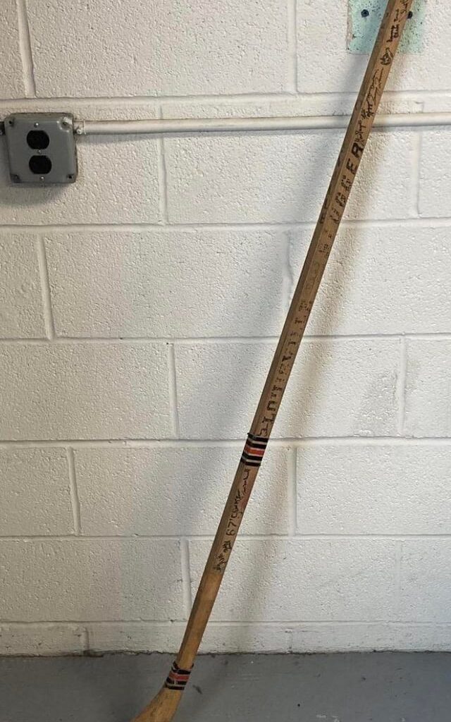 Louisville slugger hockey stick bought in buffalo NY help w signatures please