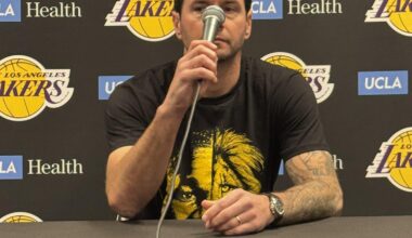 JJ Redick is wearing a customized Deandre Ayton t-shirt where the front is Ayton’s face combined with the face of a lion. “We want him to be the lion,” Redick said.