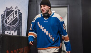 Canucks repping Goldeneyes Jerseys @Canucks [X/Twitter]