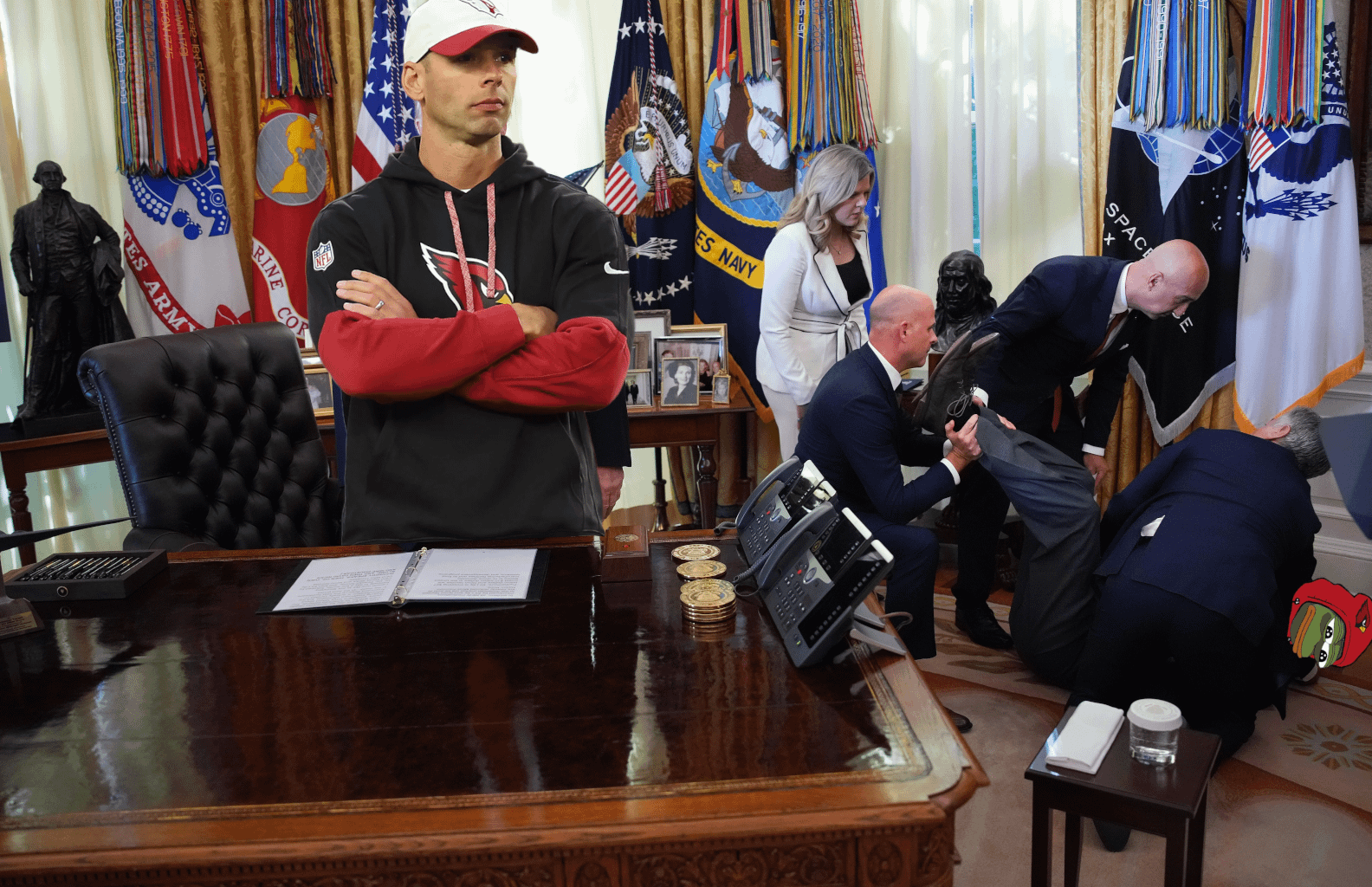 Jonathan Gannon on the sideline while the Cardinals collapse