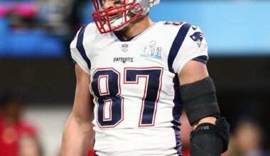 Kraft should retire 87 there’s only 1 GOAT Tight End