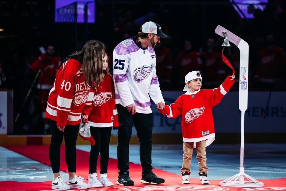 Hockey Fights Cancer 2025 - Always a Special Night. 💜