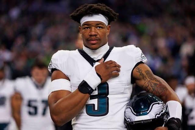 Heeeeeeee’s back!!!