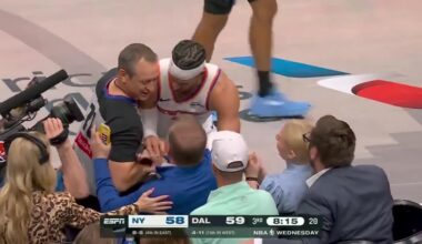 [Highlight] Josh Hart falls into the front row and ate an M&M from a fan