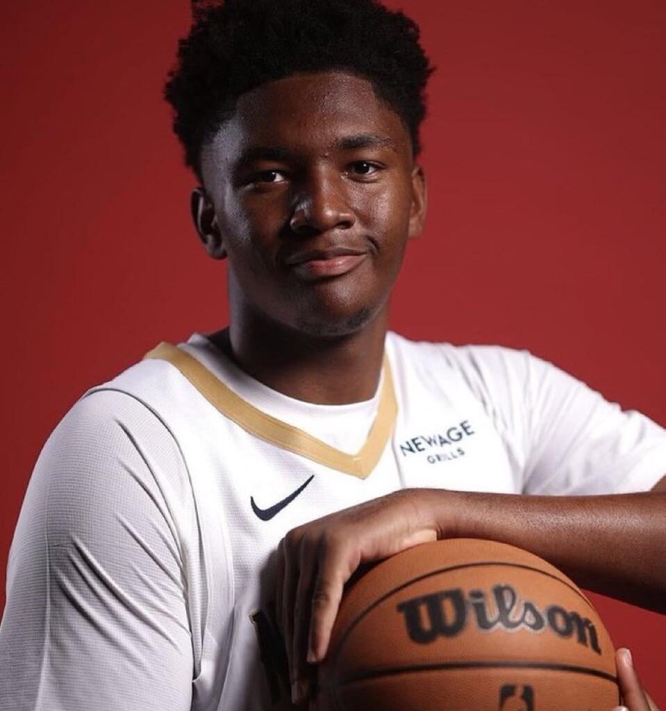 Ight man Derick is nice pelican fans u guys got one