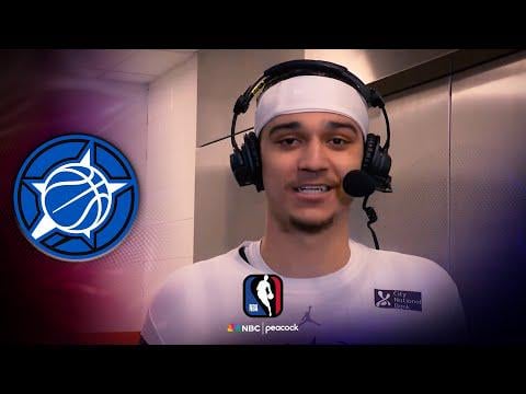 Shirtless Desmond interrupts AB interview with goofy faces haha