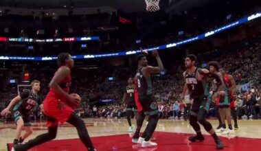 Santi Aldama commits blatant basket interference, refs are asleep at the wheel and thus missed it