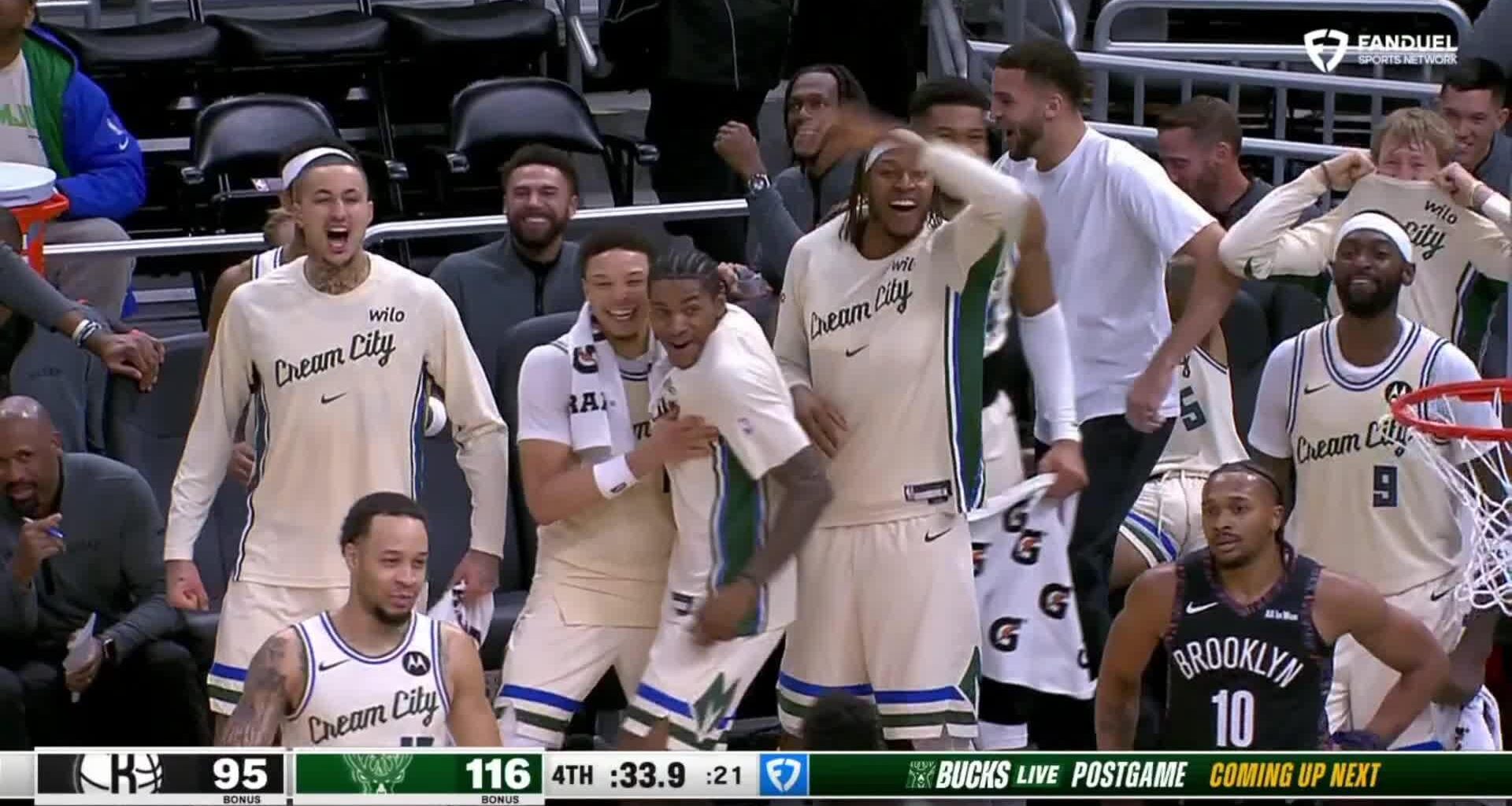 Rank the reactions on tonight's TA dunk