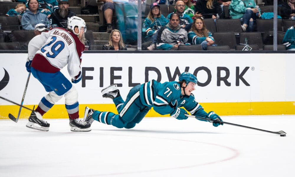 MacKinnon Gives Celebrini Stamp of Approval (+)