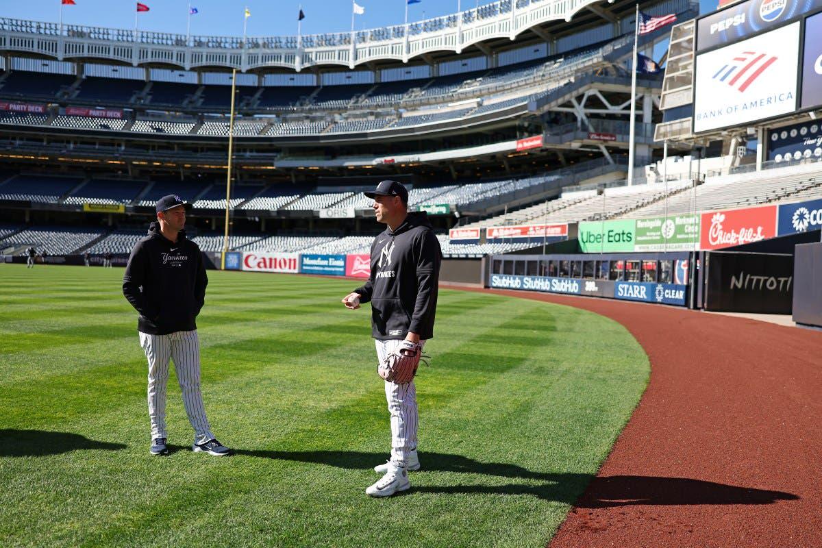 Recent Yankees Pitcher, Ready to Retire, Asks About Rockies GM Job: Report