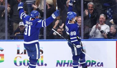 Maple Leafs notebook: Berube leans on veteran Tavares as Matthews slowly inches toward return