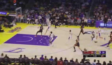 [Highlight] Reaves lobs it up for James!