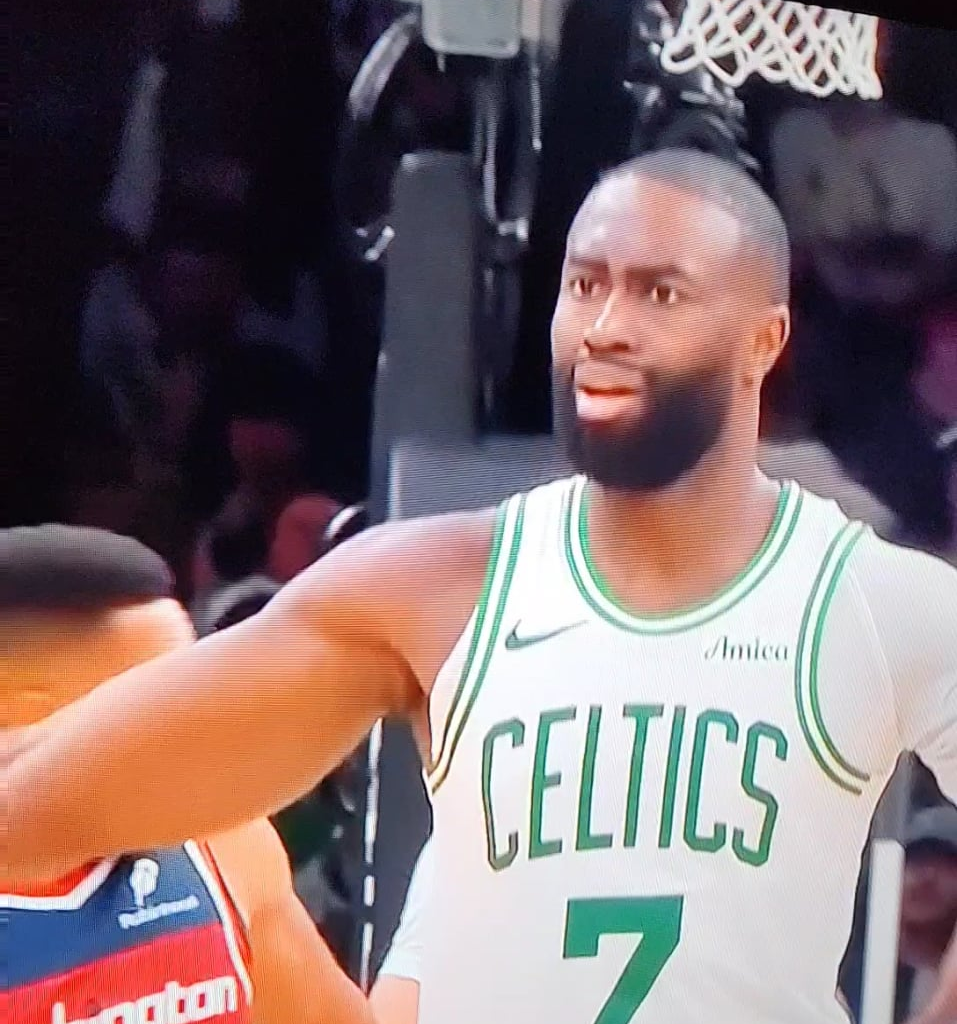 Jaylen Hairline strikes again 😰