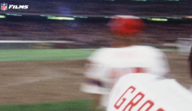 [NFLFilms] Happy Birthday Patriots! 🎉
 
Maye this be your best year yet!