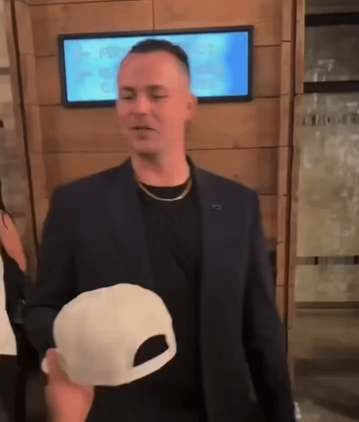 Detroit Tigers ace Tarik Skubal declined to sign a New York Yankees hat “Get outta here, that’s not my hat.”