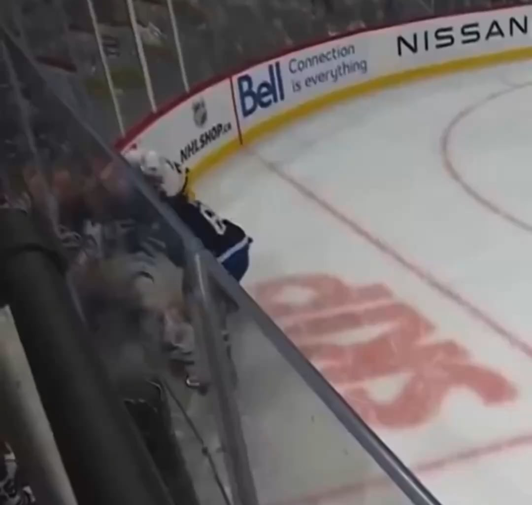 Evegni Malkin fined $5,000 for lumberjacking Logan Stanley.