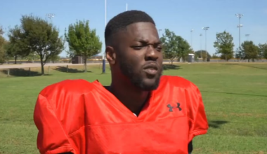 [Meme] McCain watching VJ while he's recovering from injury