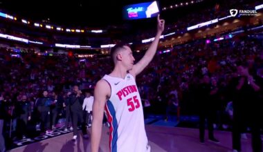 Duncan Robinson received a standing ovation in his first game back in Miami