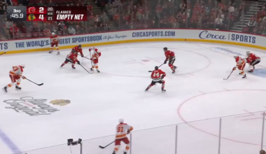 Connor Bedard with the empty netter for his 2nd hat trick of the season