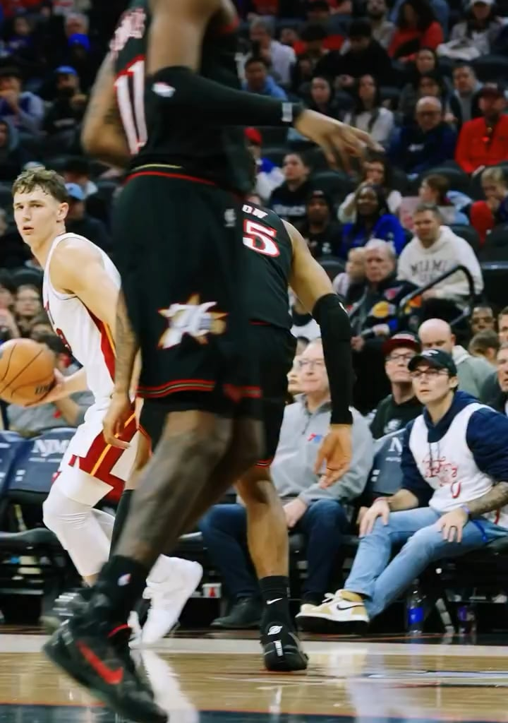 Miami HEAT via IG: “Wait till the end on this one 🤣”