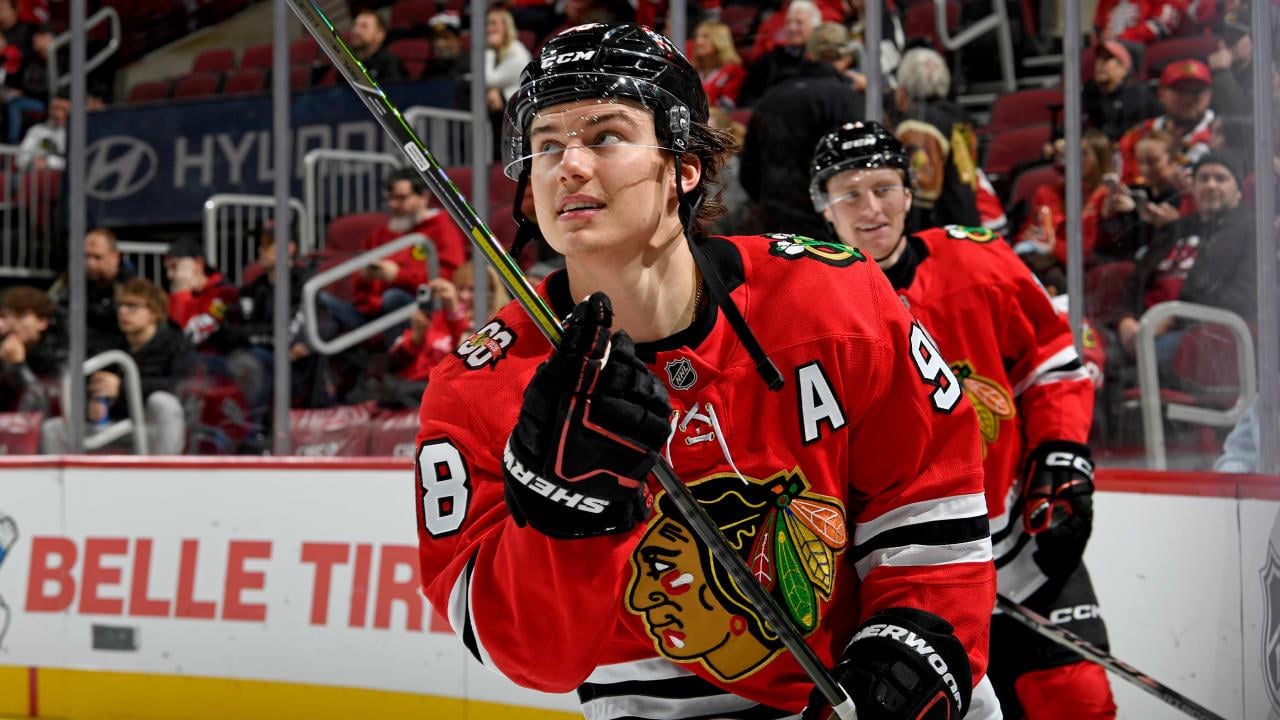 Bedard continues torrid start for Blackhawks, has 'totally earned' leadership role | NHL.com