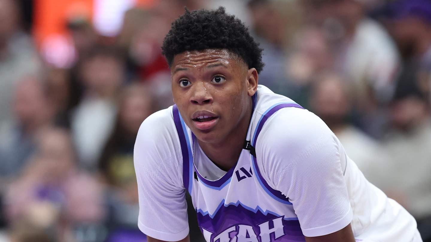 Ace Bailey’s Nike logo in the spotlight