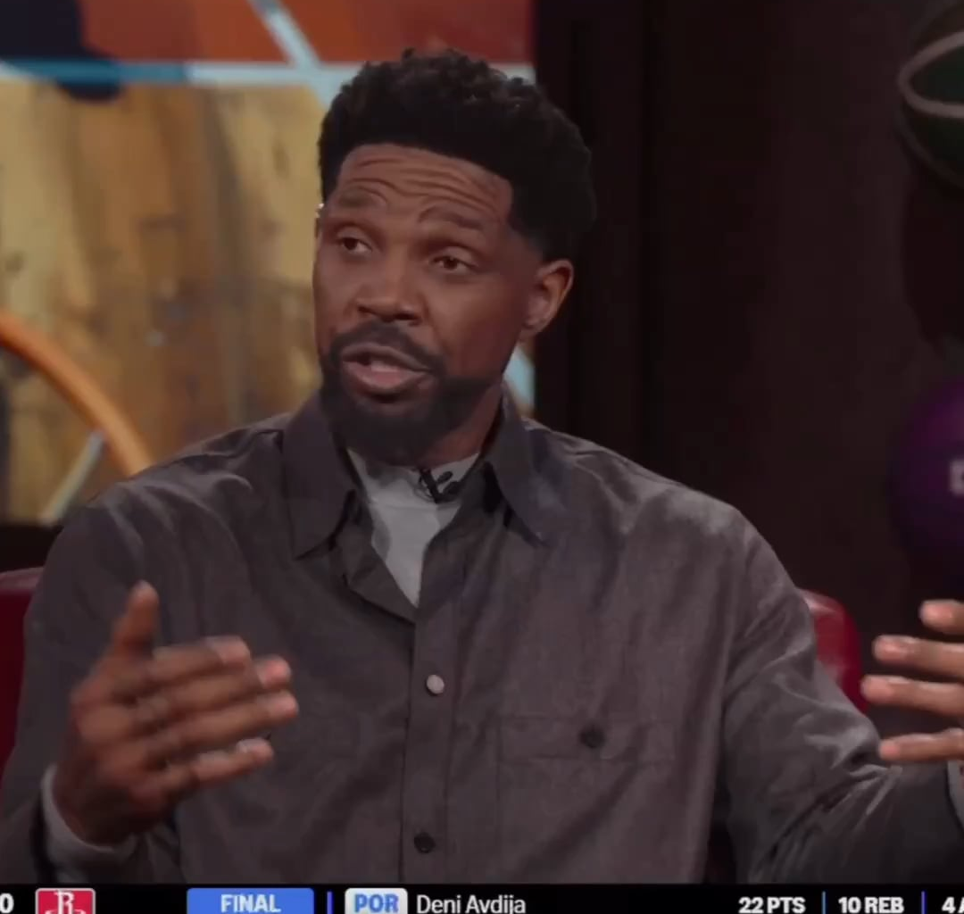 UD: “Immediately after the game, I texted Kel’el & I said “Get all the film with Mitchell Robinson in the game, watch every offensive rebound he got on you” [..] the first thing he said was “You’re absolutely right, I’ma get the film & it won’t happen again.” I think he’ll be better the next game.”