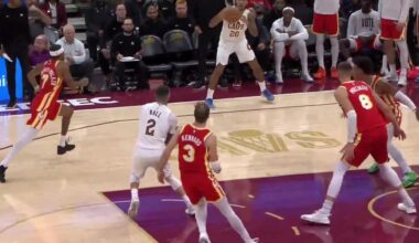 [Highlight] Jaylon Tyson knocks down his 5th three of the game to ice it against the Hawks