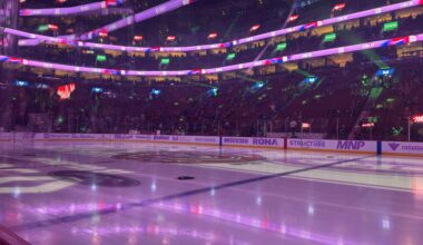 Checking in from the Bell Centre. TUSKS UP!!!