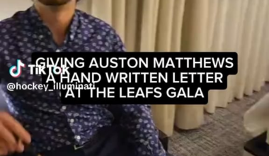 Hockeyilluminati gets a hand delivered message to AM34