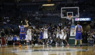 What is he doing? What is he doing, folks?