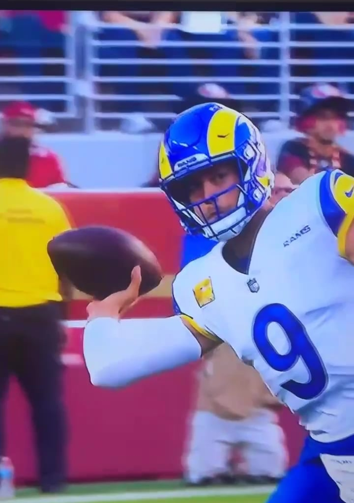 This slo-mo shot of Stafford’s sidearm sling last Sunday is so cool