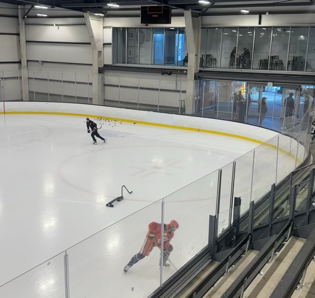 Granlund on the ice at practice rn
