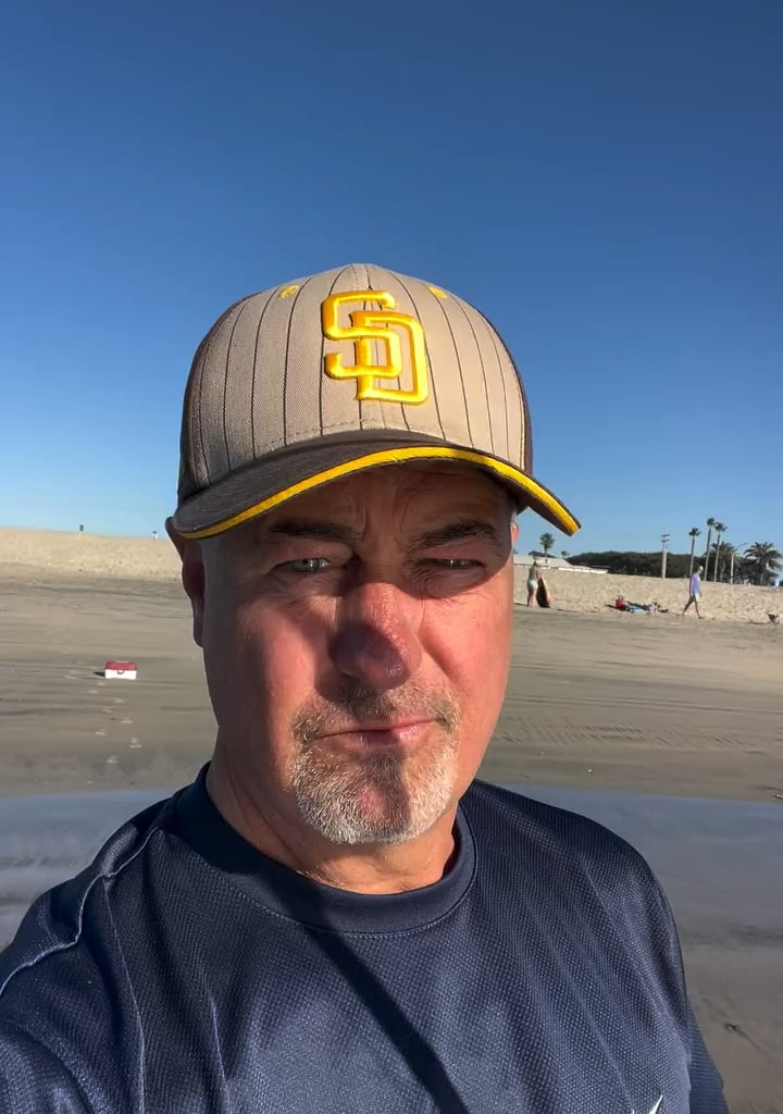 [DonDiego] Beautiful Day to surf cast!