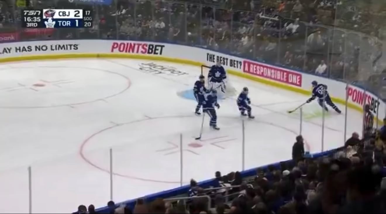 Italian sensation John Tavares buries a greasy meatball in the slot