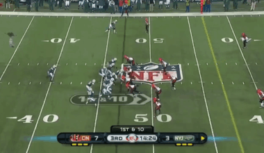 Thanksgiving 2010: Brad Smith had 200 total yards including a 53 yard rushing TD and an 89 yard Kickoff return TD to lead the Jets to a 26-10 win.