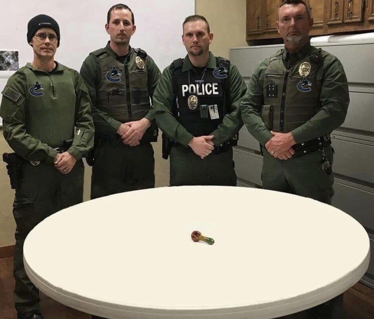 Donnie and Dhali reporting the team monitors social media and reports up every day.  Live look at the social media team after they find one random fan saying they like the direction and shouldn’t rebuild: