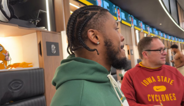 Josh Jacobs on the MetLife stadium: “Definitely the worst. Always been the worst. I know if I ever play there again I will never talk about it because I talked about it all week, how bad it was, and it bit me in the ass.”