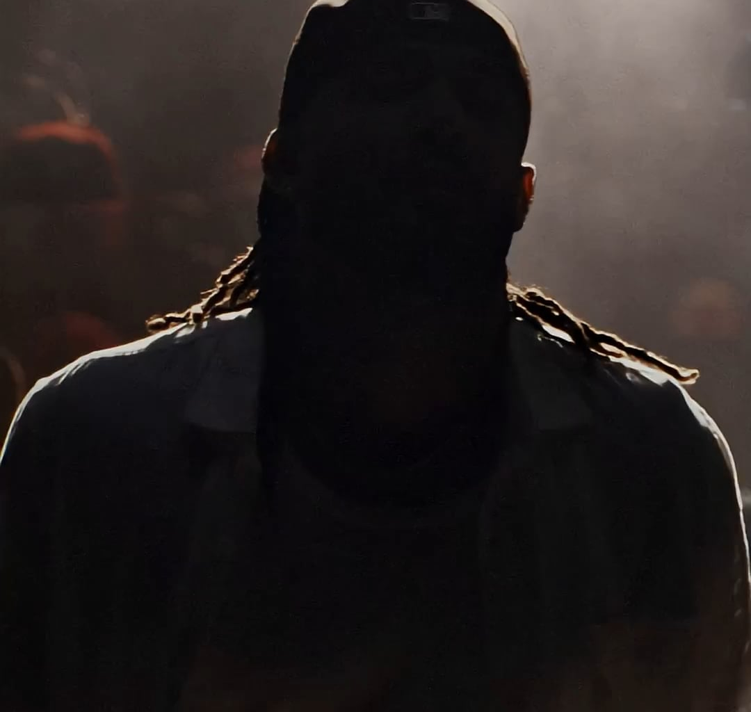 While the online haters hate, we celebrate. Two-time Platinum Glove!