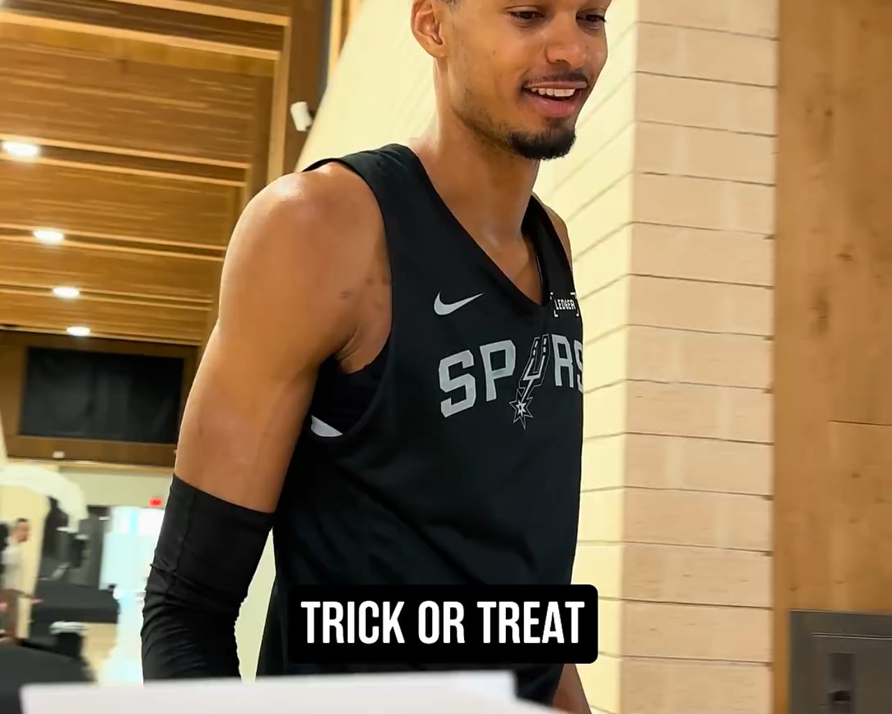 Trick or Treat 👻 Those mfs got me smiling ear to ear lmao, great vibes