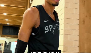 Trick or Treat 👻 Those mfs got me smiling ear to ear lmao, great vibes