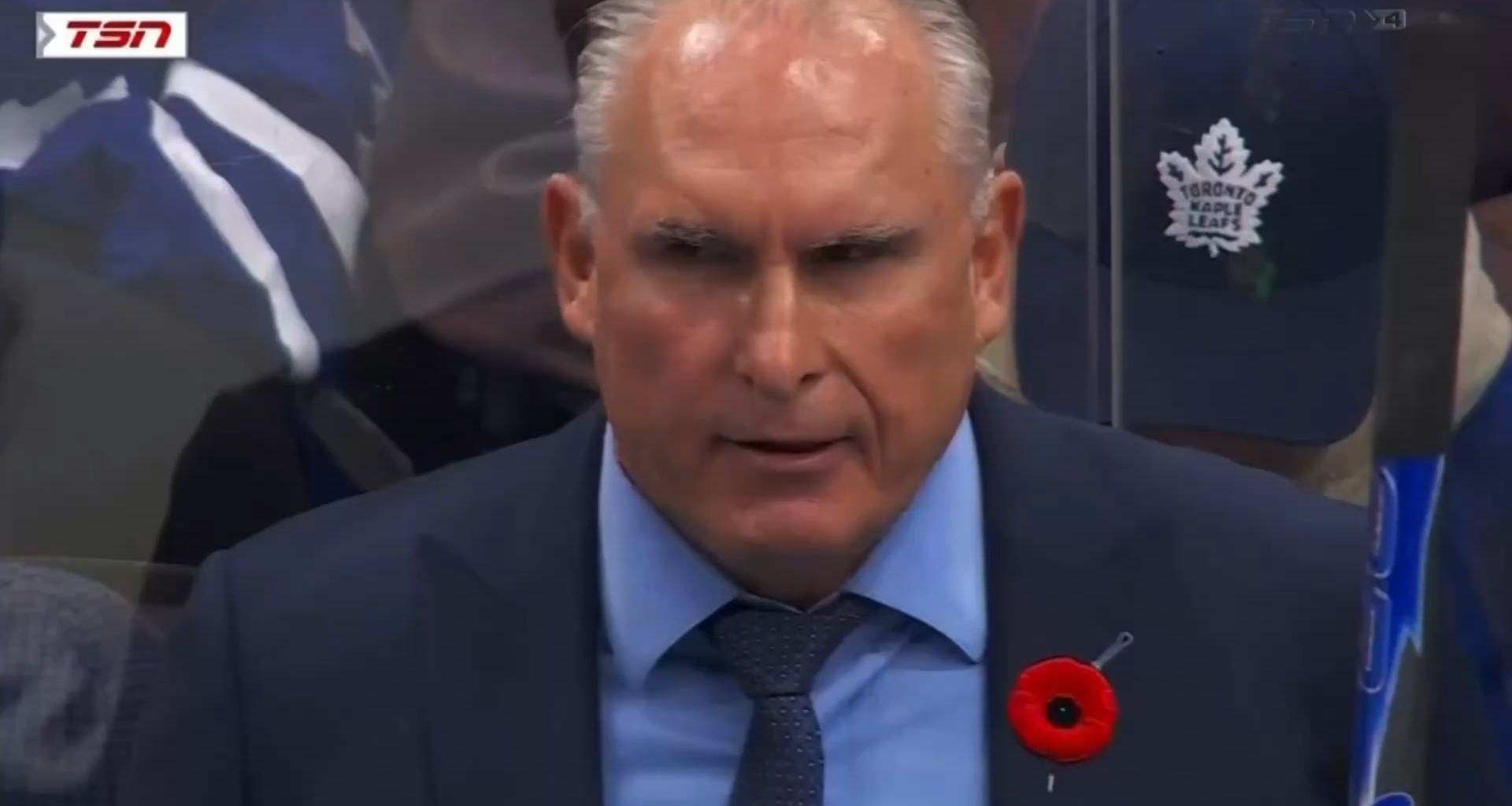 Craig Berube reacts to blown lead