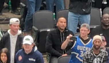 Nico straight faced as the fans chant to fire him