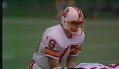 [YouTube] That time the Saints gave the Buccaneers (0-26) their first win in franchise history: 1977 NFL Wk13 Buccaneers @ Saints; CBS